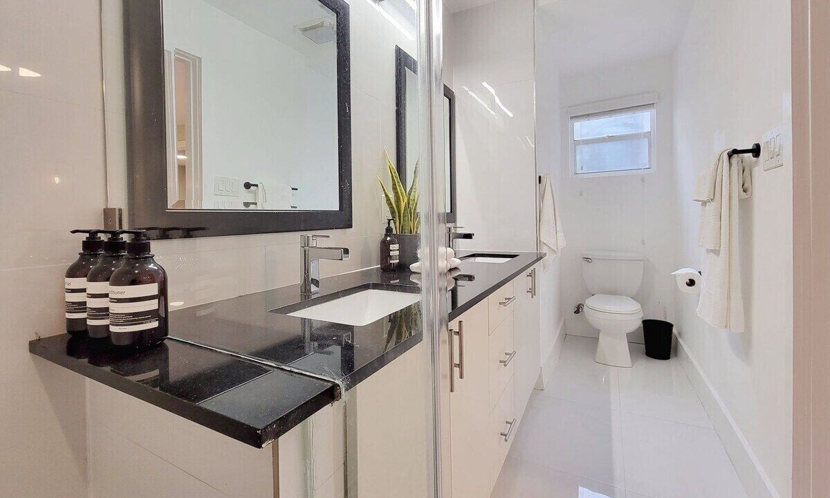 Photo of Bathroom in Edgewood