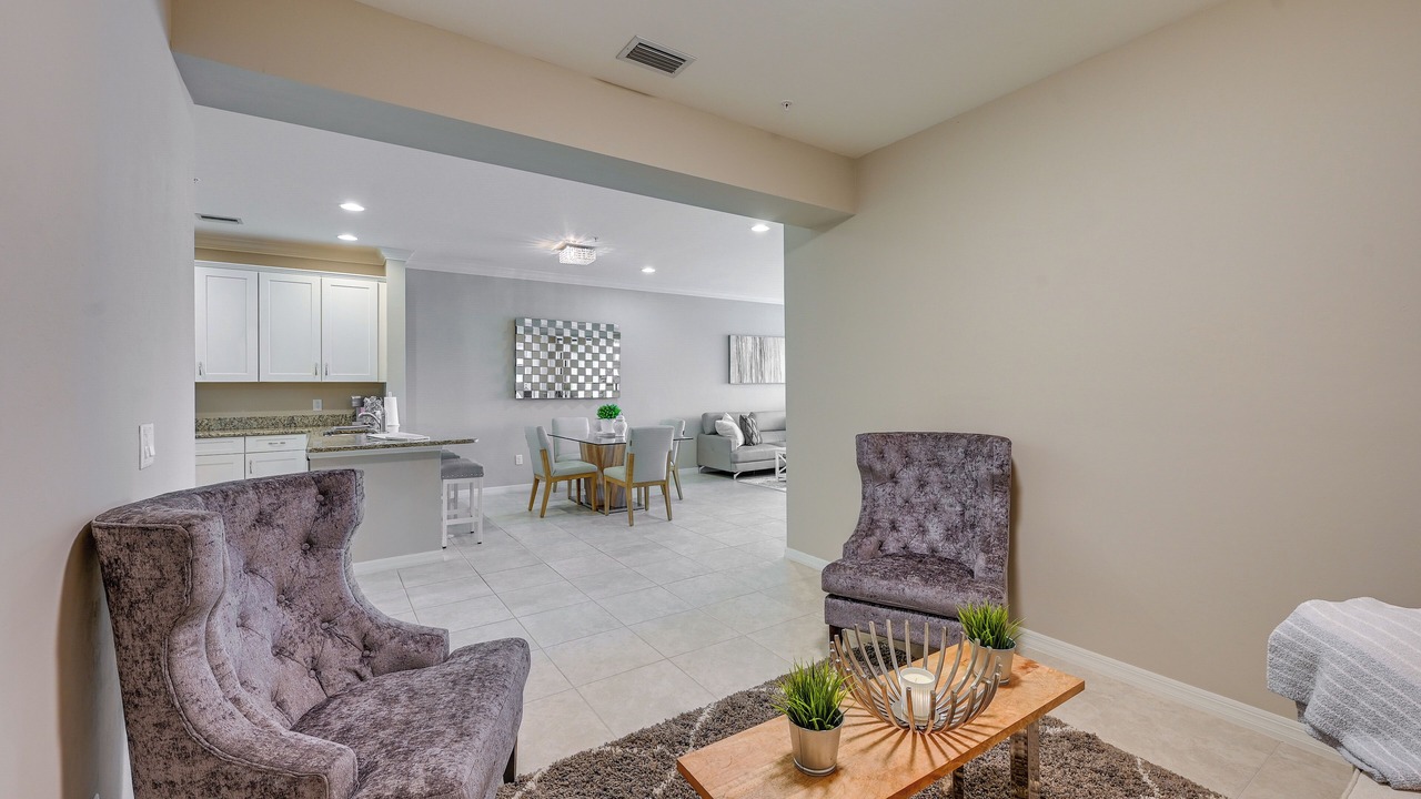 Photo of Livingroom in Naples