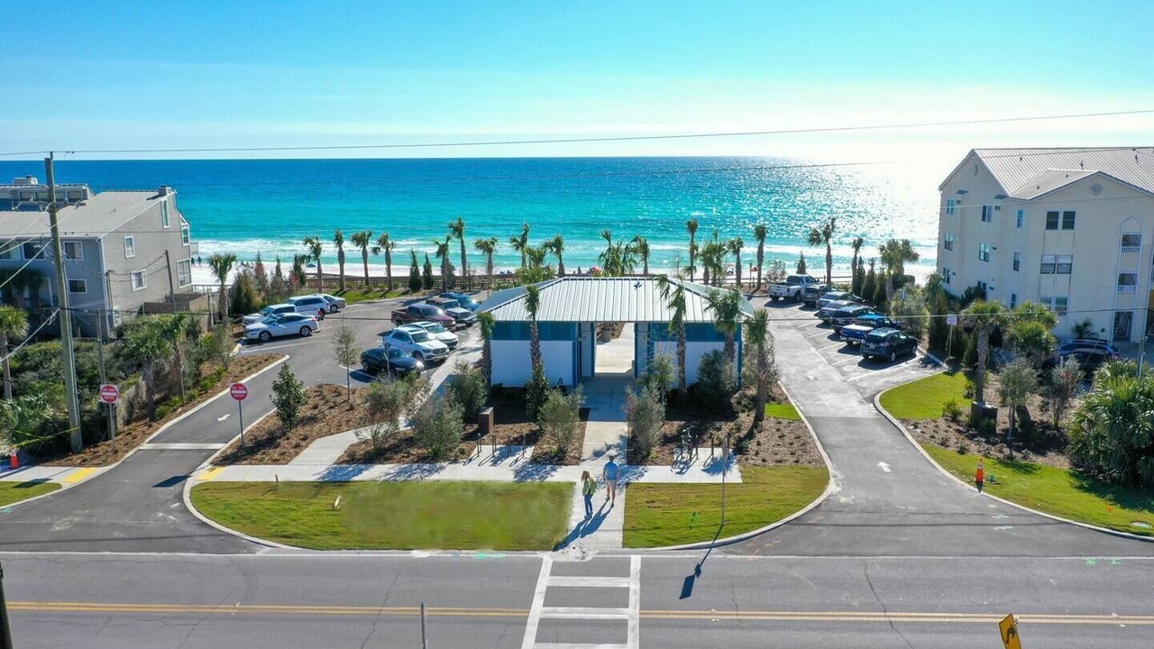 Photo of Others in Dune Allen Beach