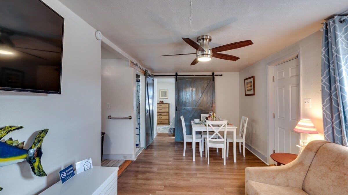 Photo of Livingroom in Savannah