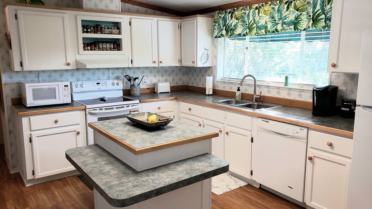 Photo of Kitchen in Crystal River