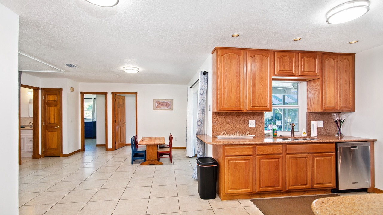 Photo of Kitchen in Survey Creek