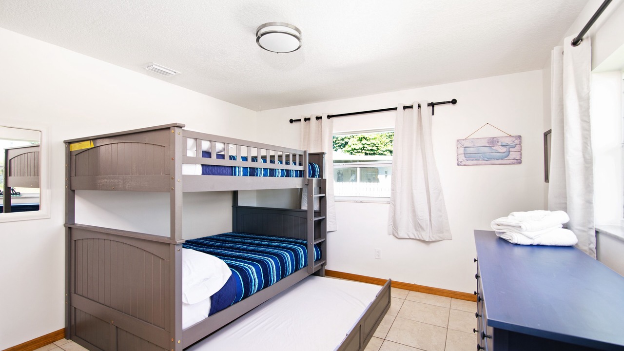 Photo of Bedroom in Survey Creek
