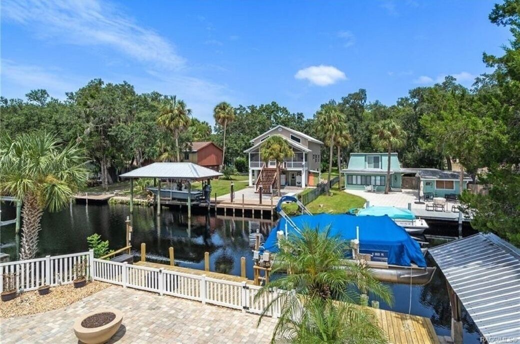 Photo of Others in Homosassa
