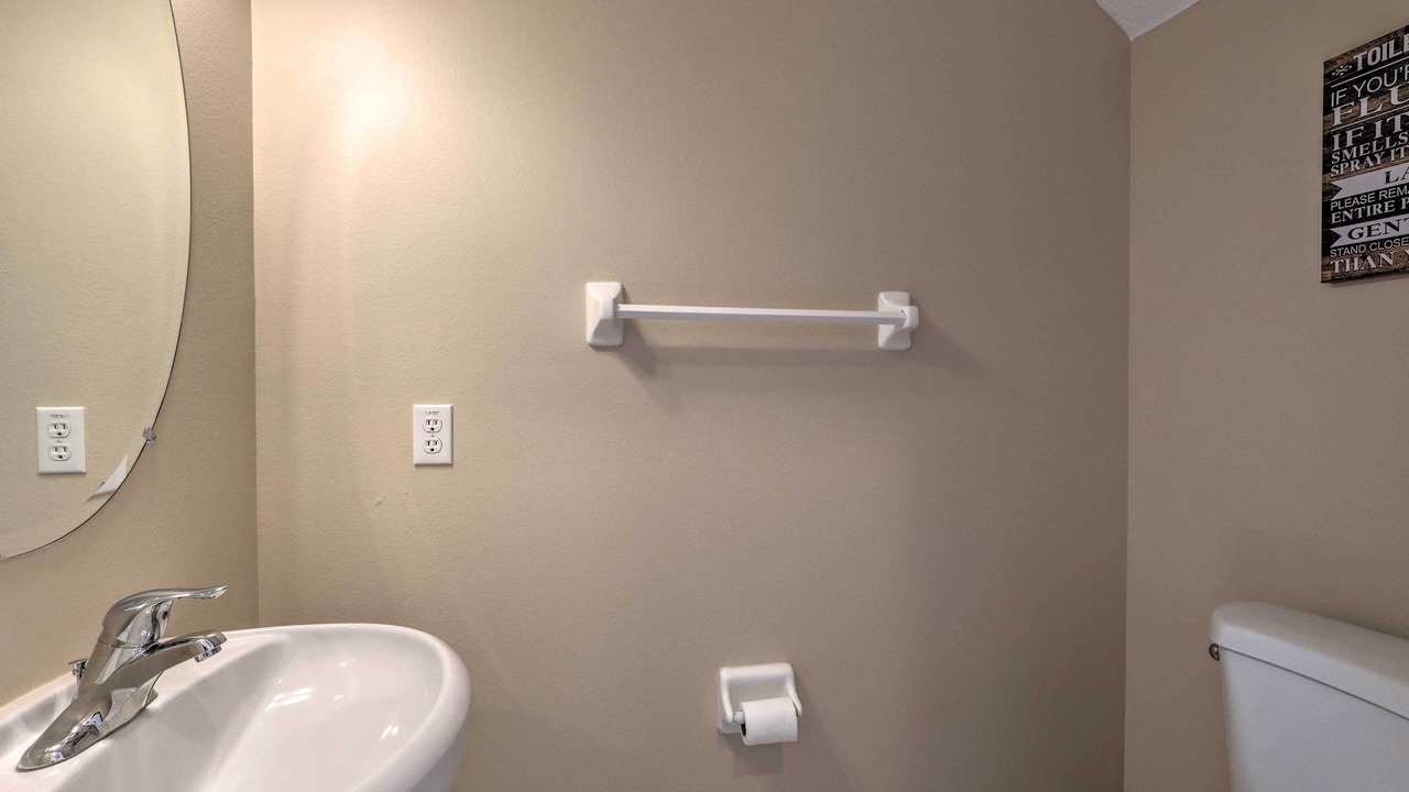Photo of Bathroom in Highgate Park