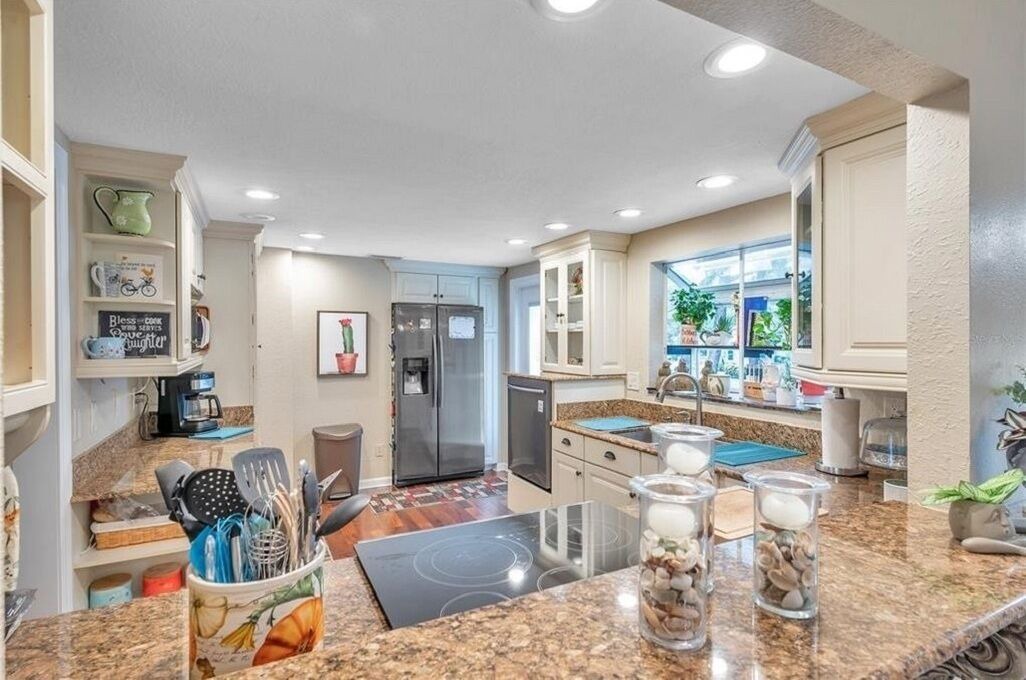 Photo of Kitchen in Ozona