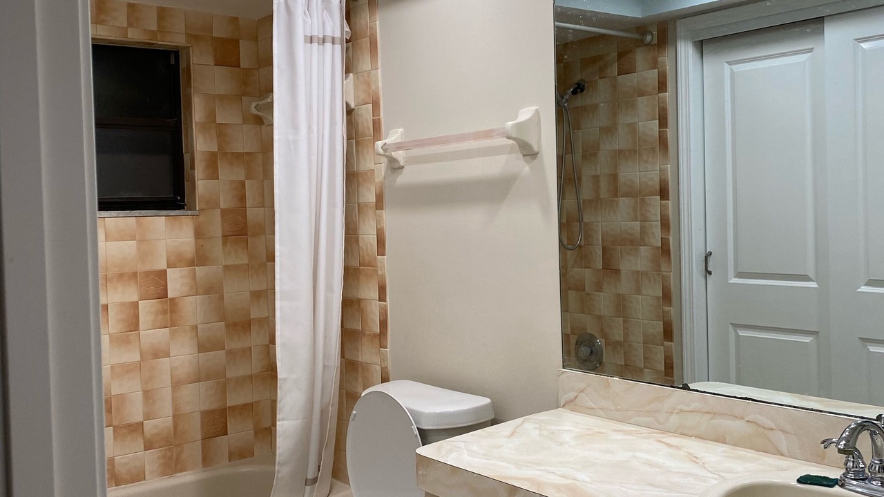 Photo of Bathroom in Wesley Chapel