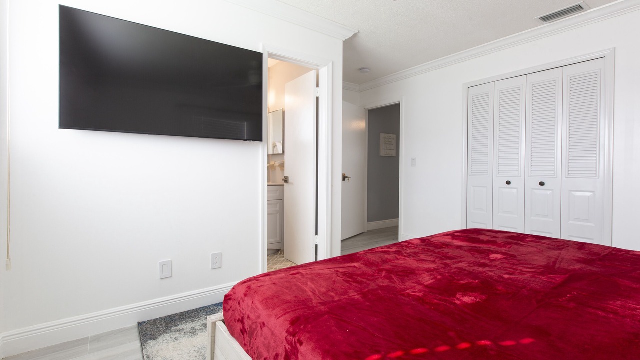 Photo of Bedroom in Florida North Atlantic Coast