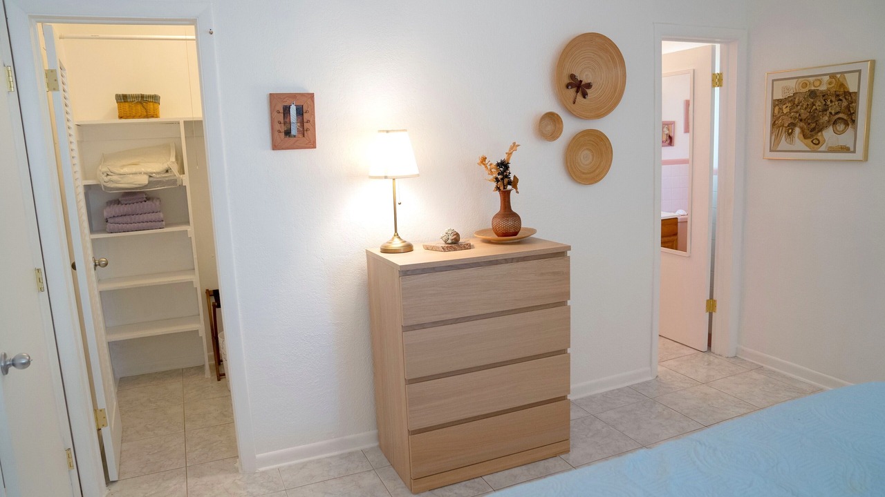 Photo of Bedroom in Coral Ridge Isles