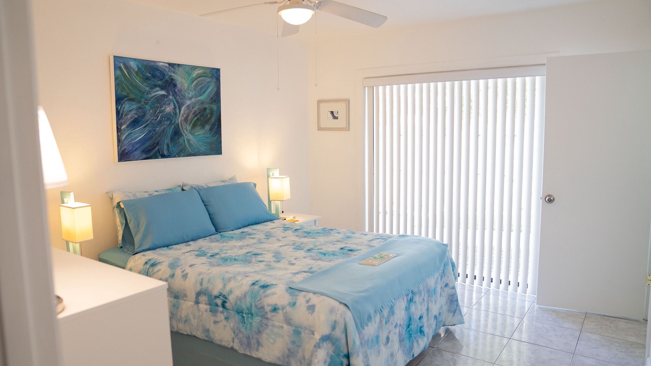 Photo of Bedroom in Coral Ridge Isles