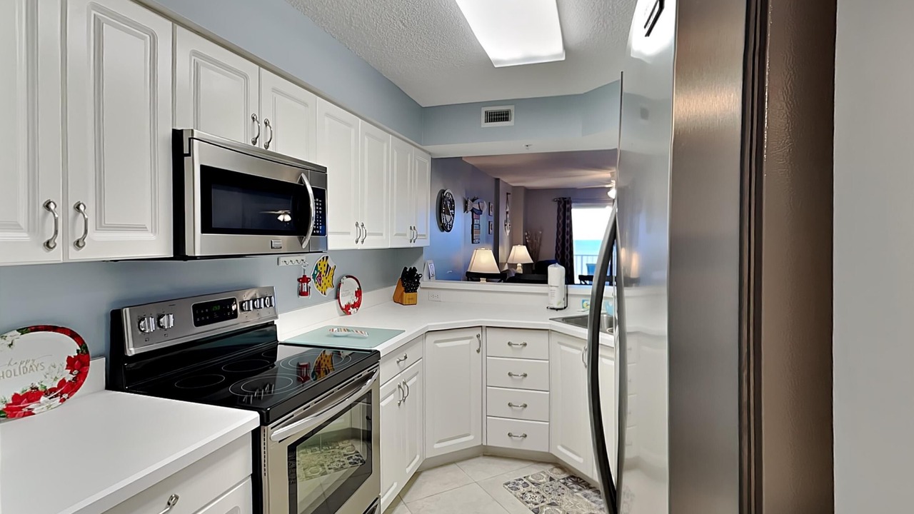 Photo of Kitchen in Seawinds Condo