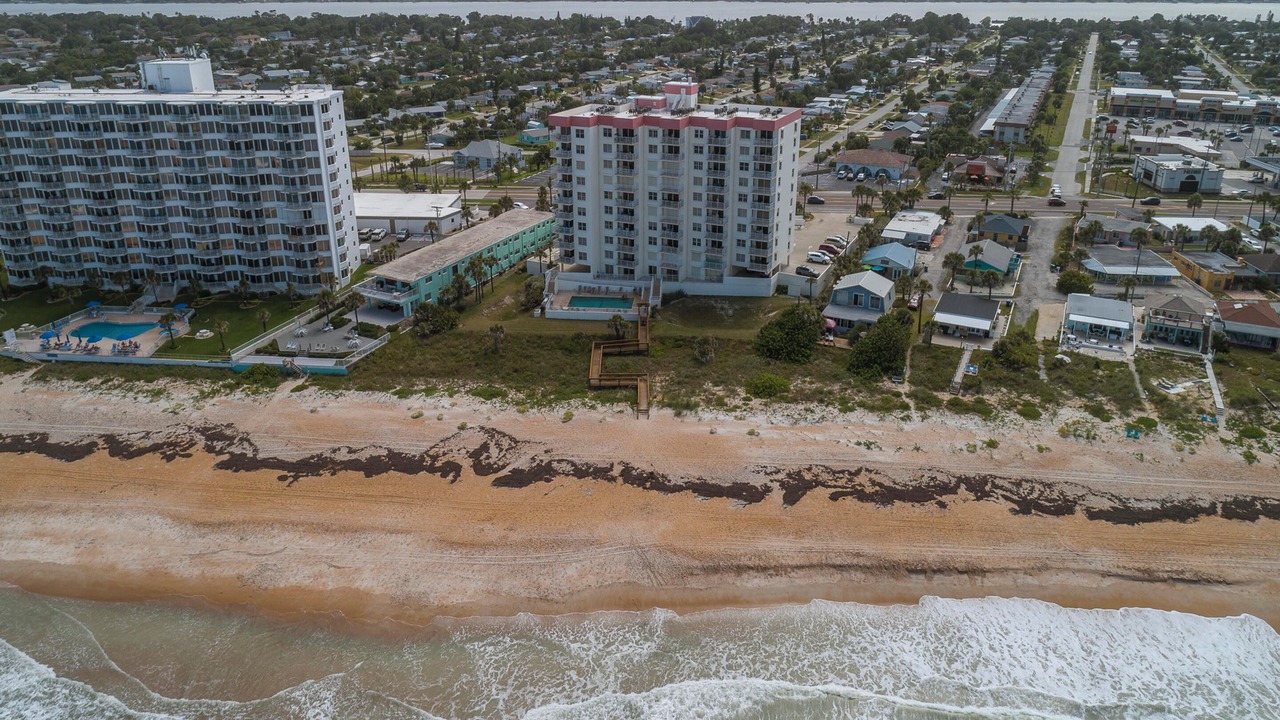 Photo of Outdoor in Seawinds Condo