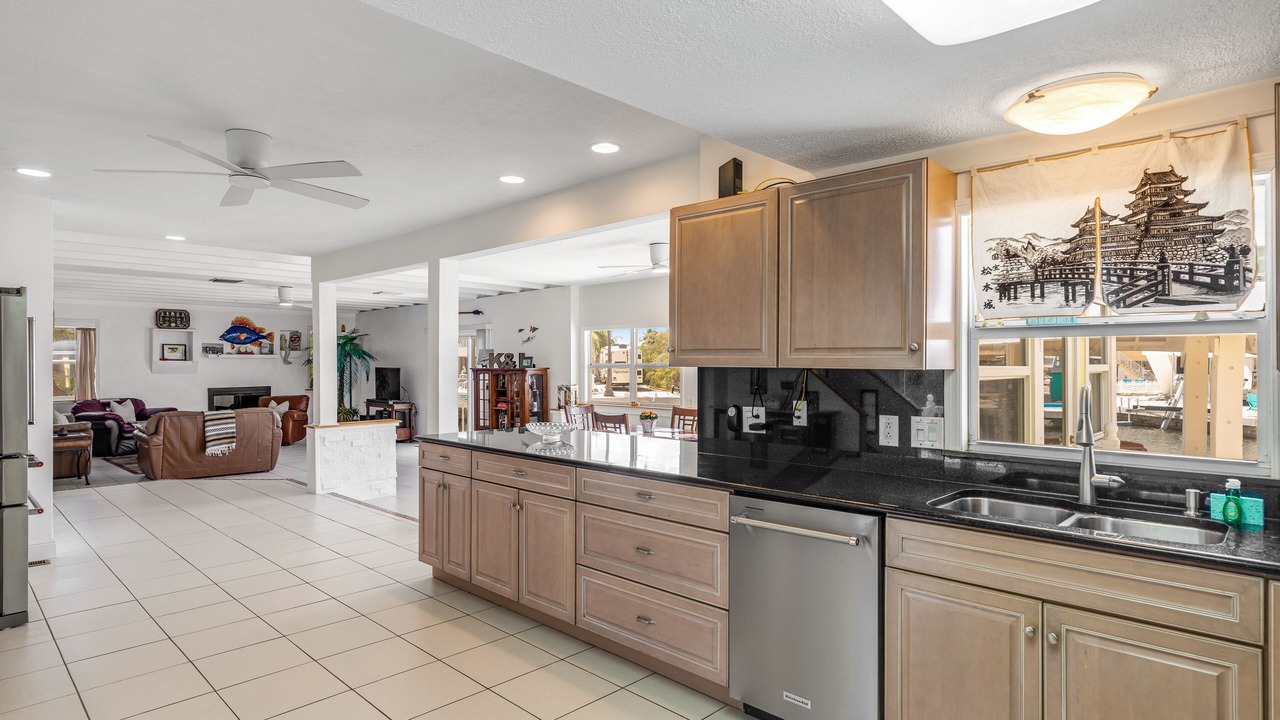 Photo of Kitchen in Cross Key Waterways