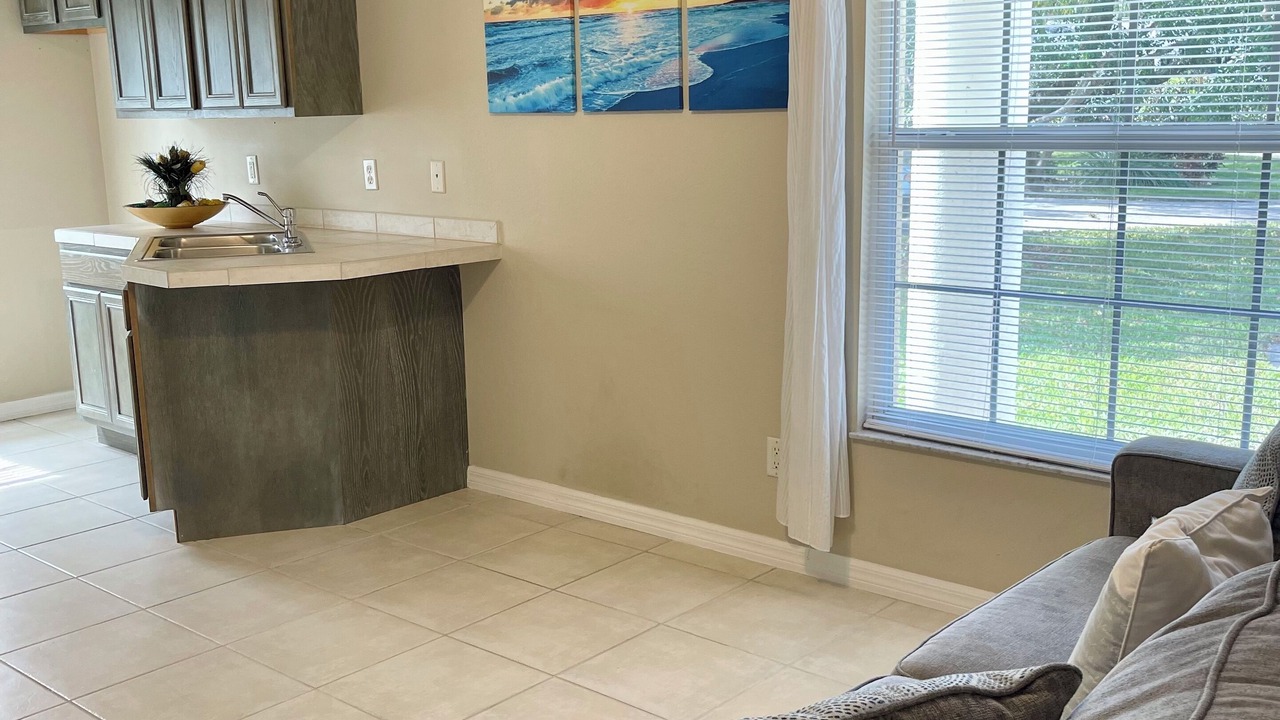 Photo of Livingroom in Palm River Estates