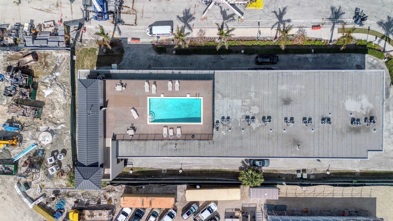 Photo of Outdoor in Vanderbilt Beach