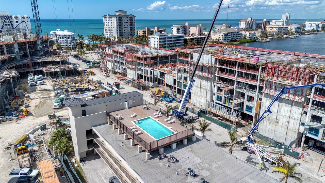 Photo of Outdoor in Vanderbilt Beach