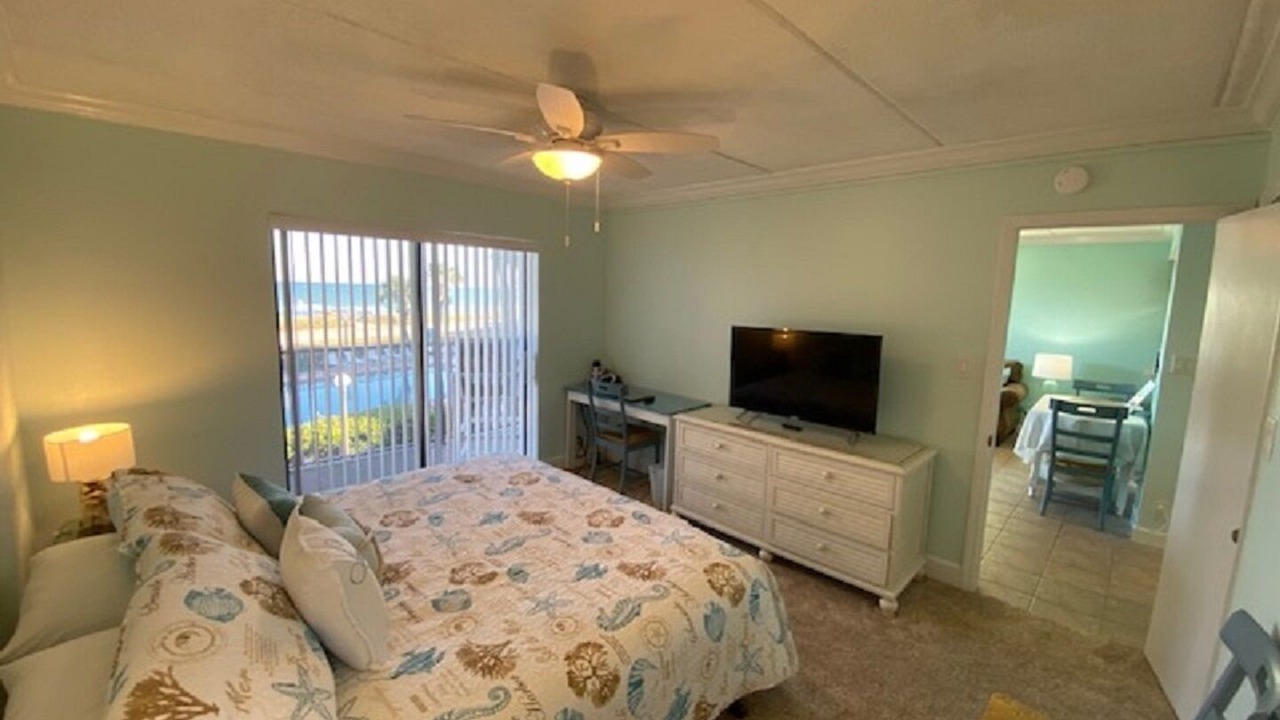 Photo of Bedroom in Ormond-by-the-Sea