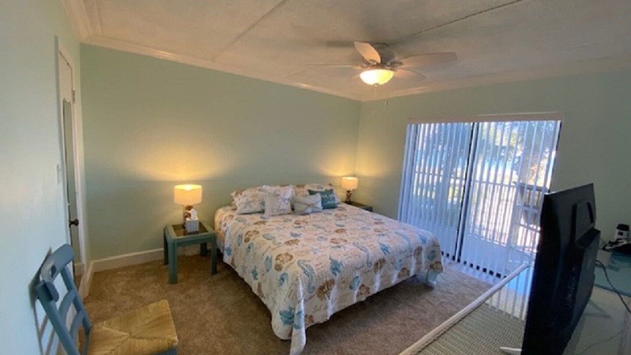 Photo of Bedroom in Ormond-by-the-Sea