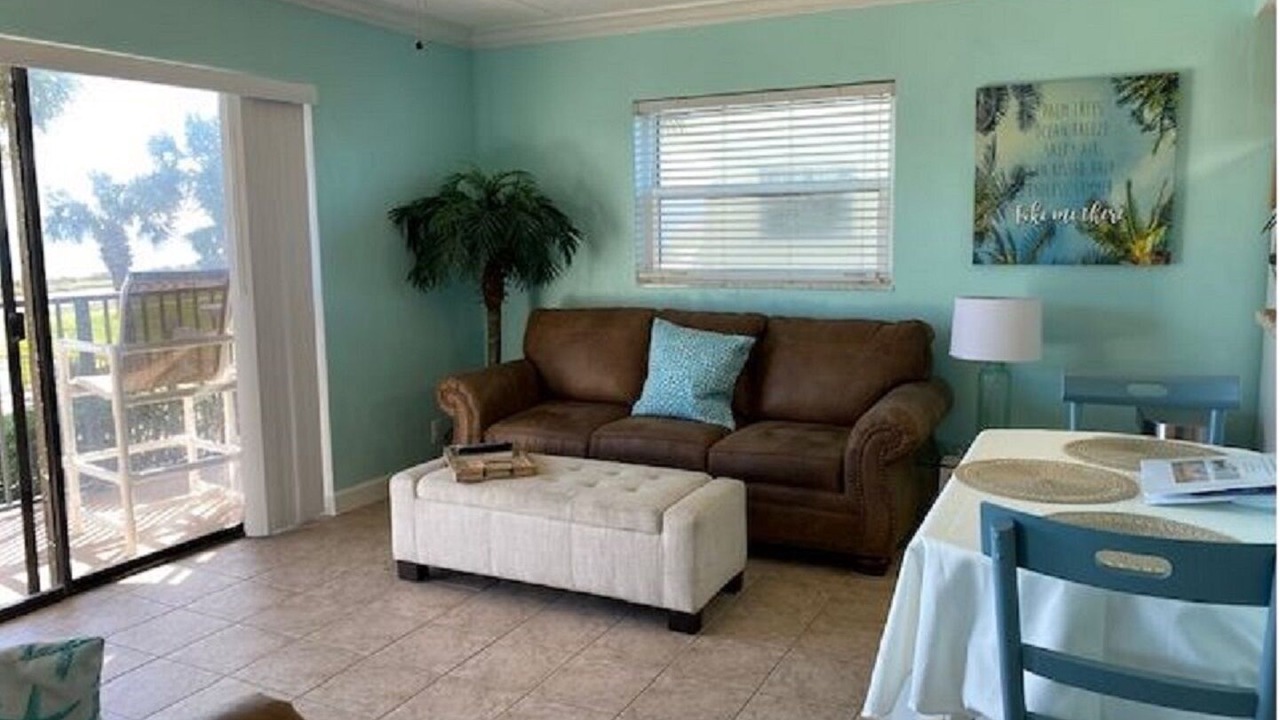 Photo of Livingroom in Ormond-by-the-Sea
