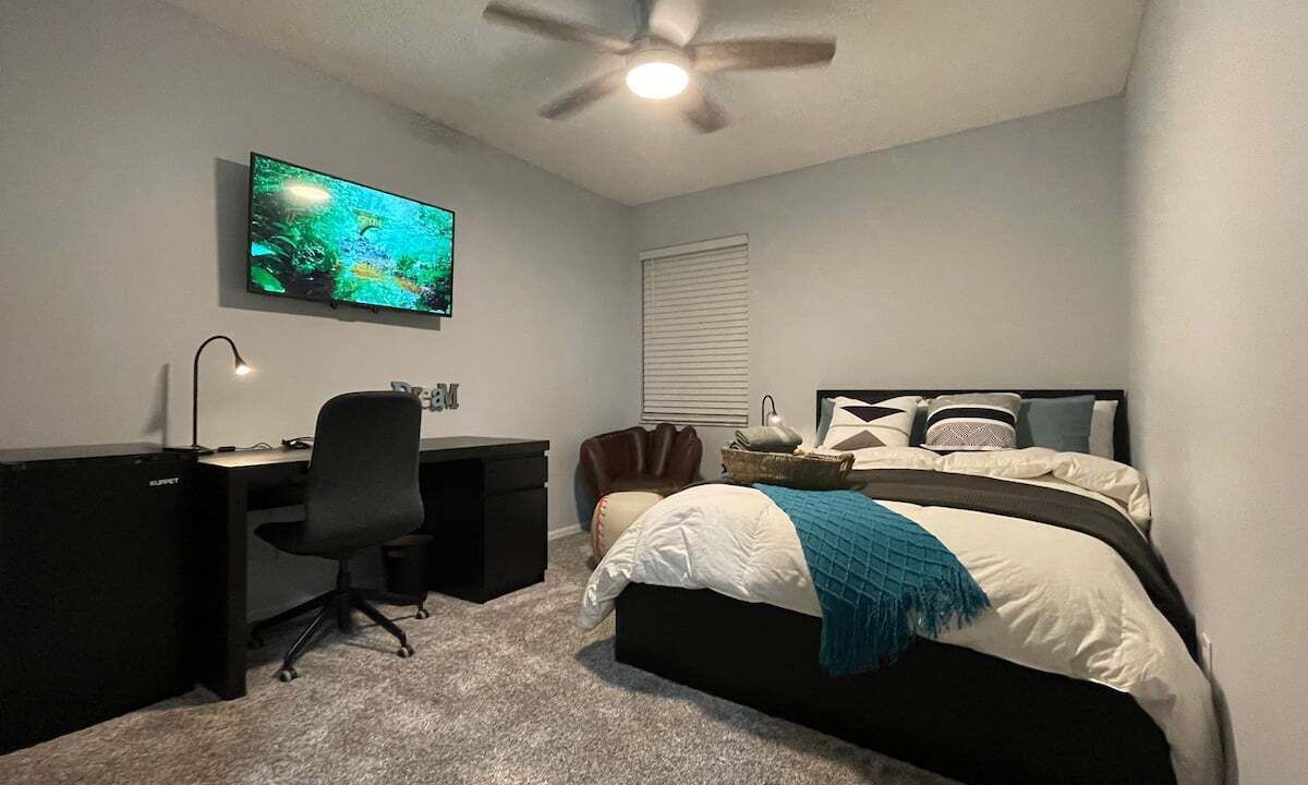 Photo of Bedroom in Lake Mary