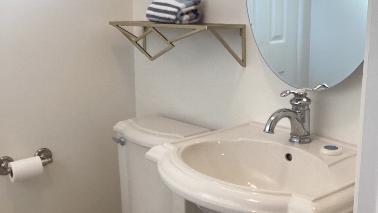 Photo of Bathroom in Orlando Beach