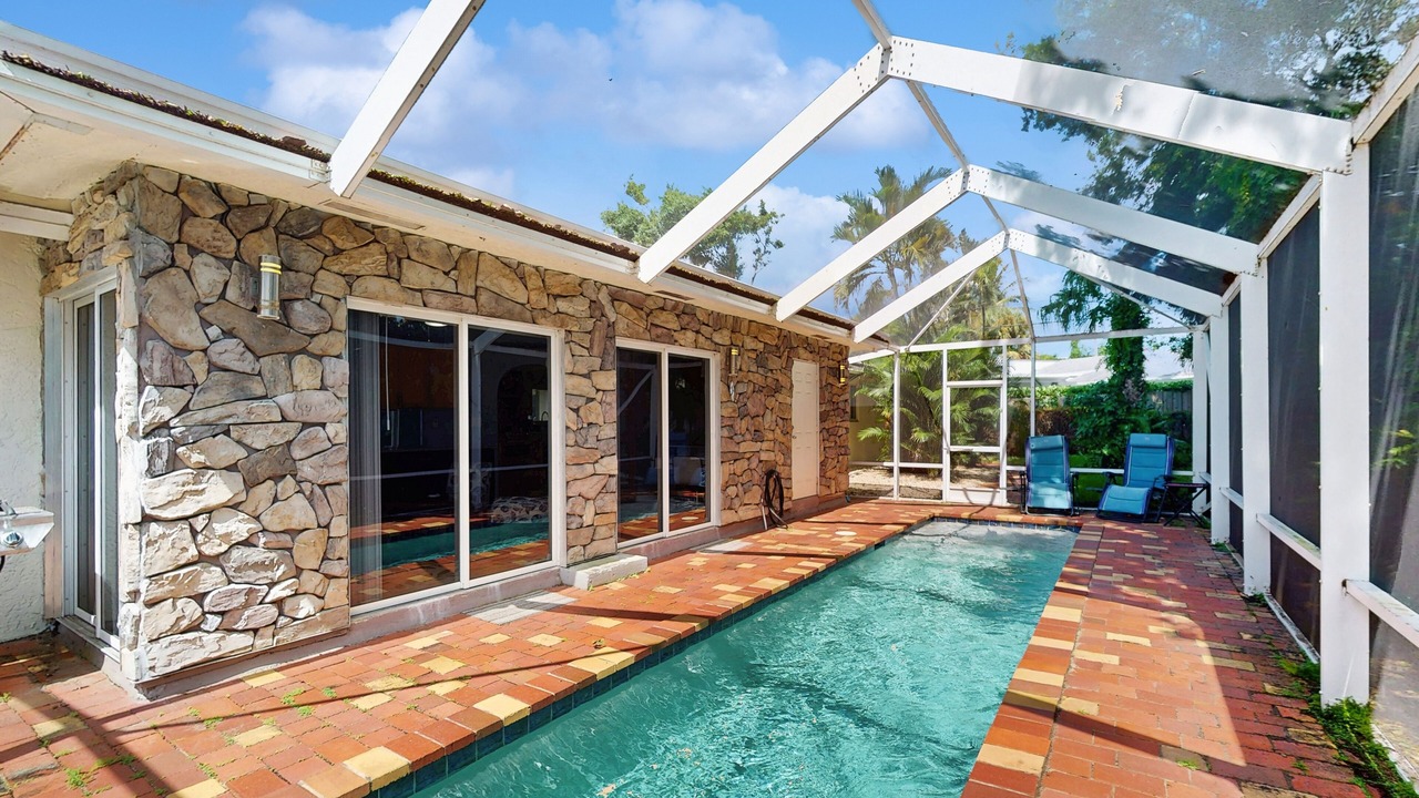 Photo of Outdoor in Juno Beach