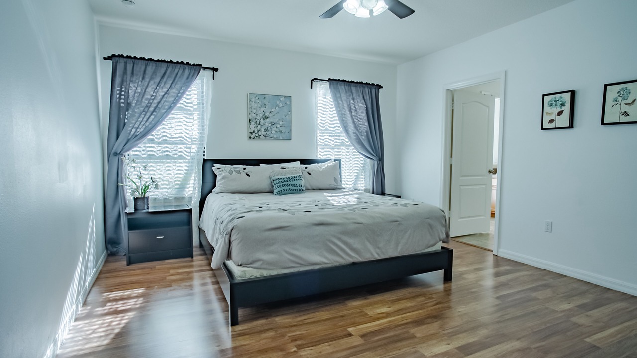 Photo of Bedroom in Cypress Pointe