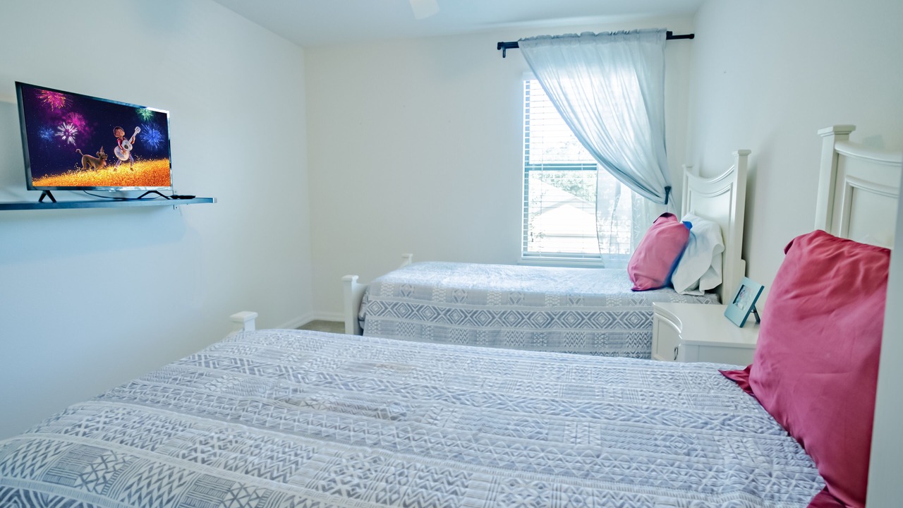 Photo of Bedroom in Cypress Pointe