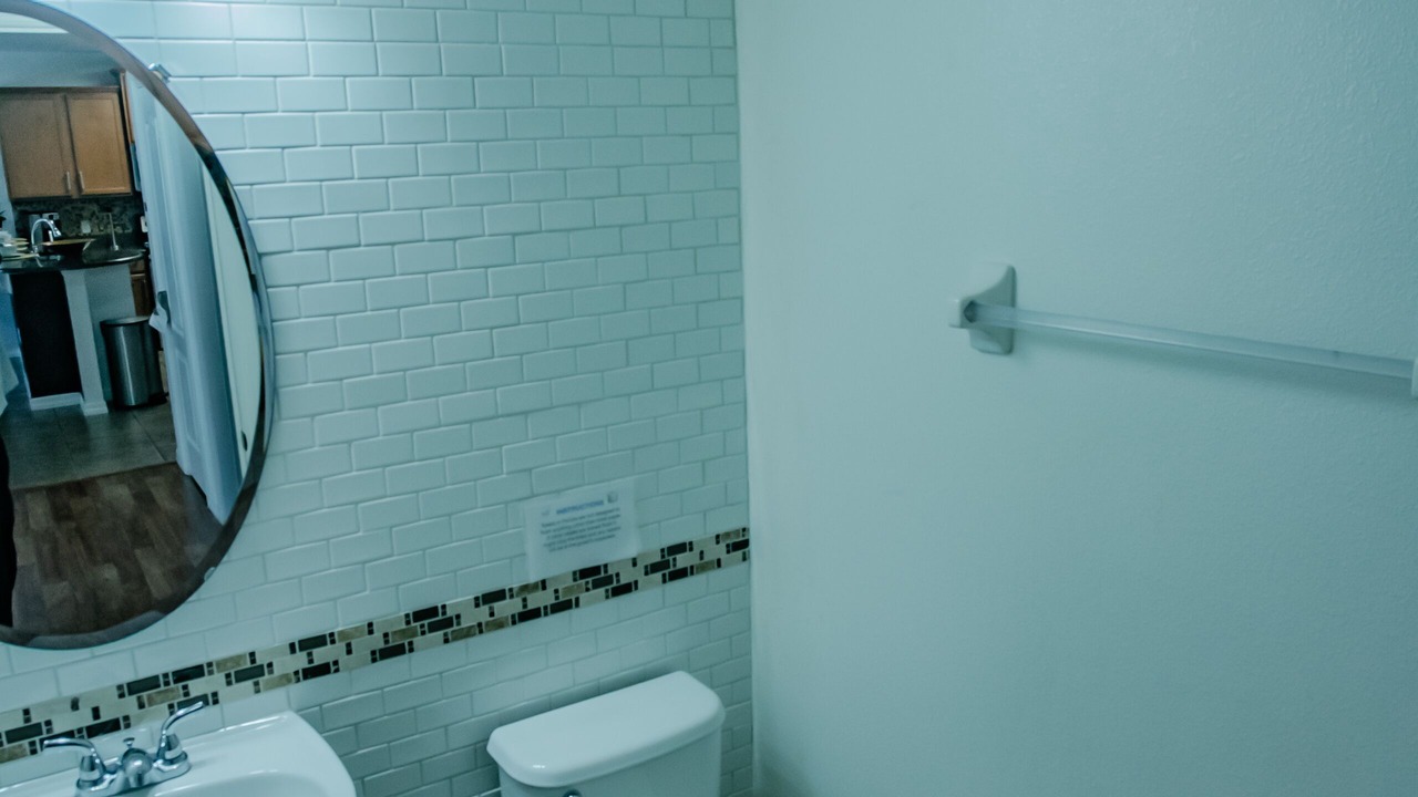 Photo of Bathroom in Cypress Pointe