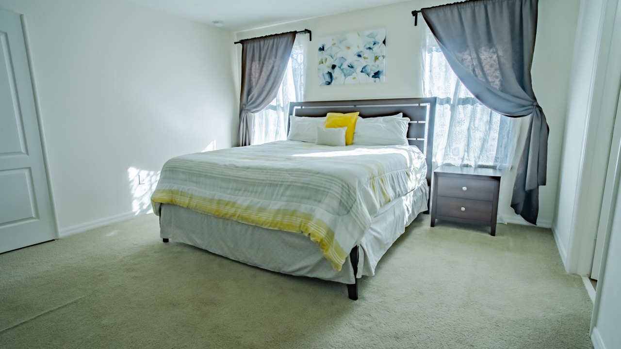 Photo of Bedroom in Cypress Pointe