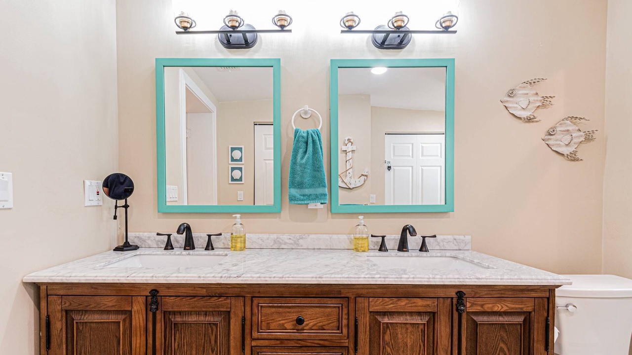 Photo of Bathroom in Naples Park