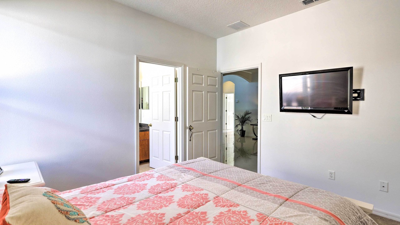 Photo of Bathroom in Crystal Cove