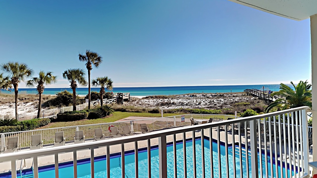 Photo of Patio Balcony in Holiday Isle