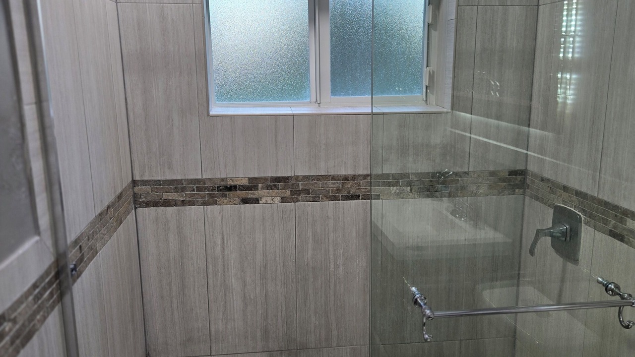 Photo of Bathroom in Miami Gardens