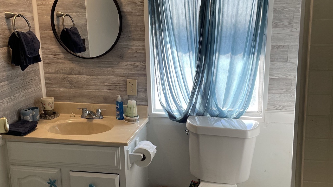 Photo of Bathroom in Taylor Creek
