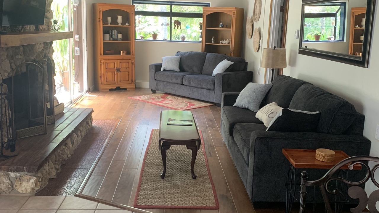 Photo of Livingroom in Inglis