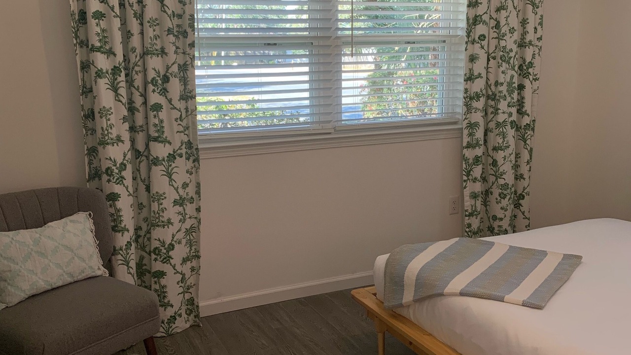 Photo of Bedroom in Myrtle Grove