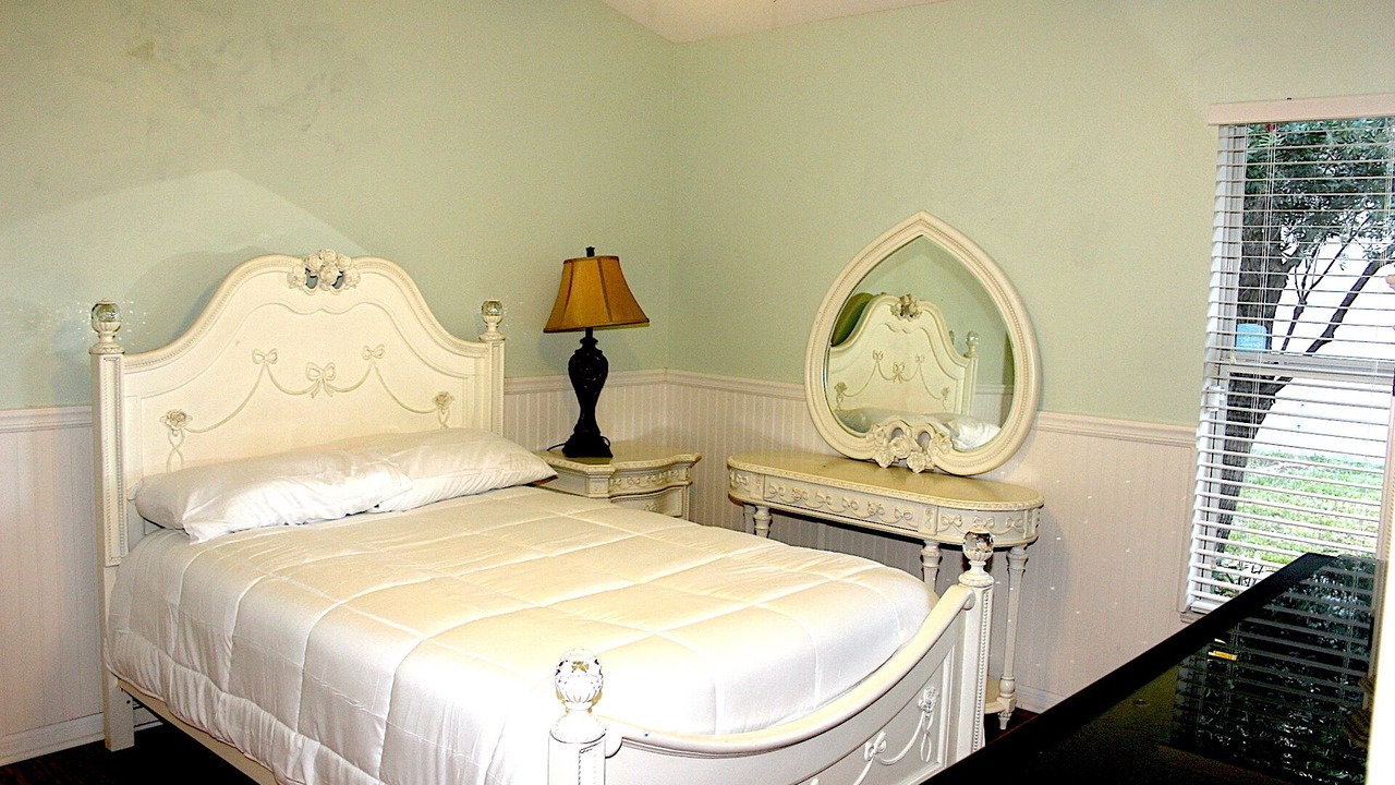 Photo of Bedroom in Wesley Chapel South