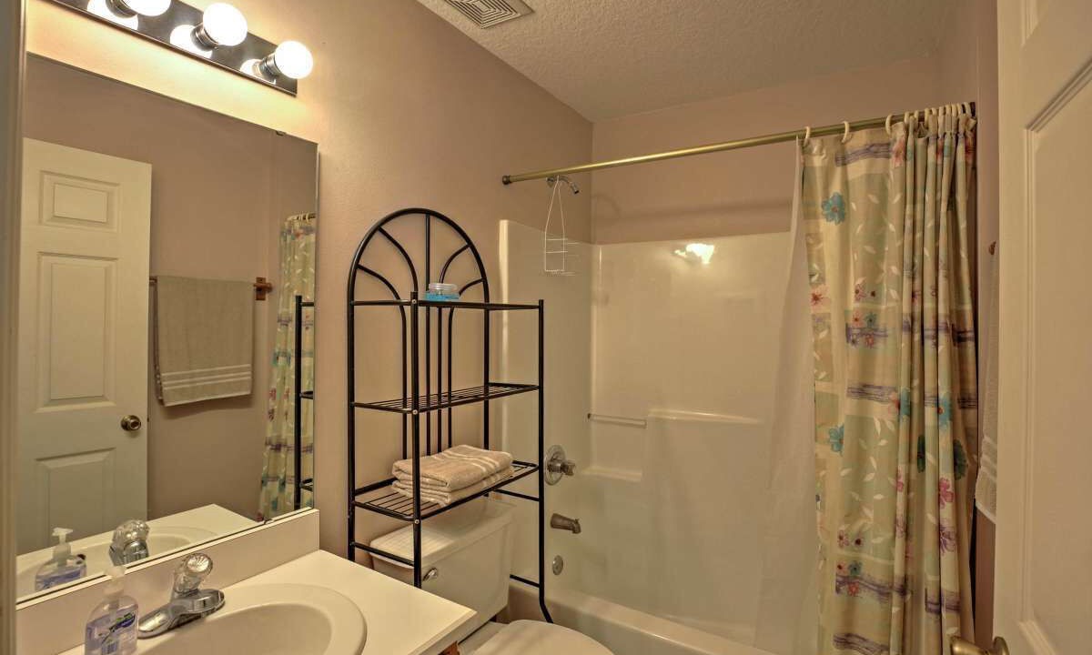Photo of Bathroom in Holly Hill
