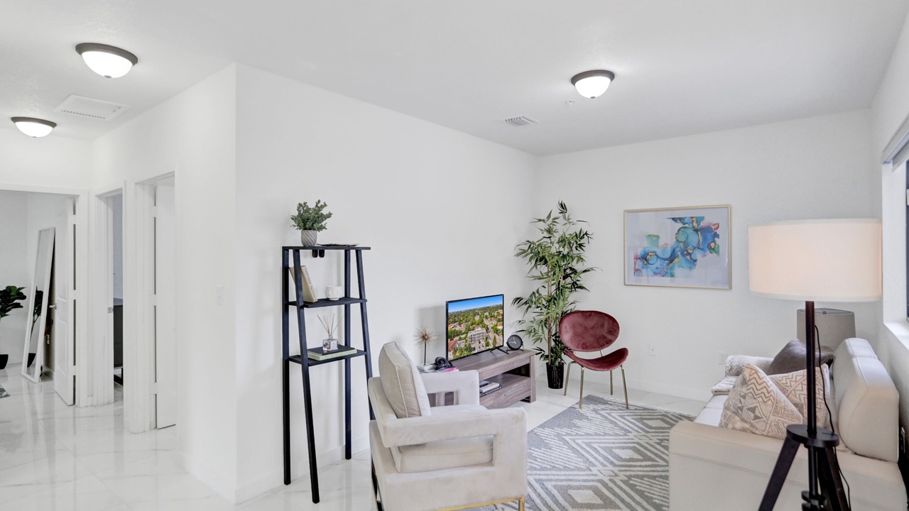 Photo of Bedroom in Allapattah