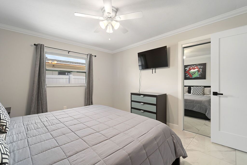 Photo of Bedroom in Naples Park