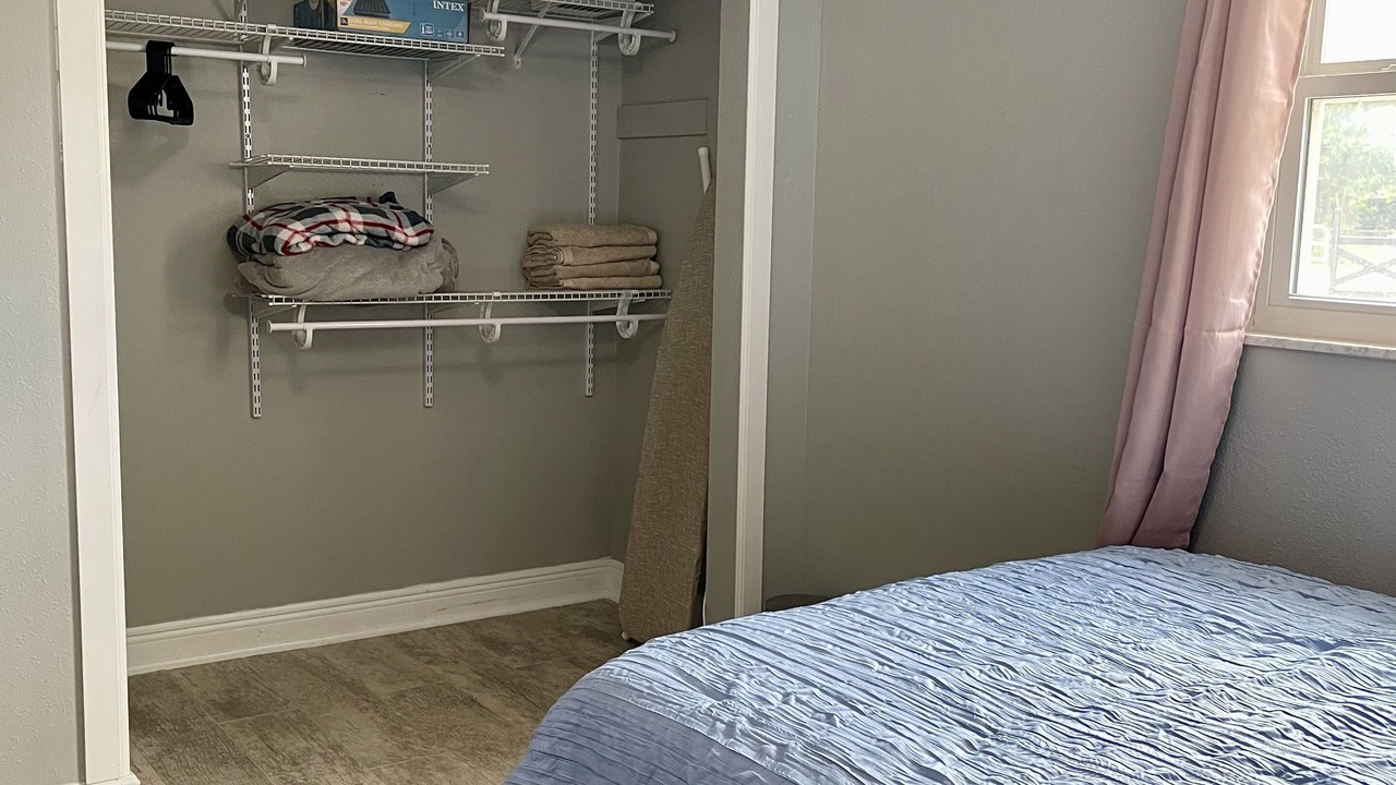 Photo of Bedroom in Bearss Plaza