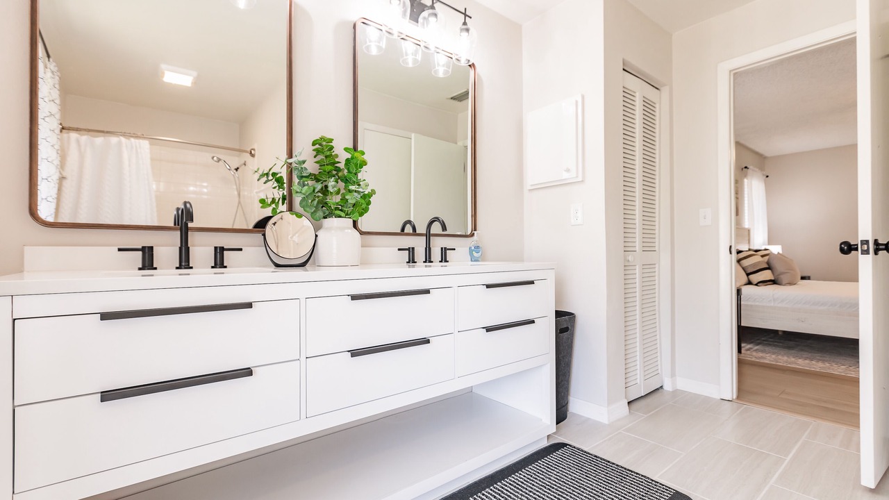 Photo of Bathroom in Fruitville
