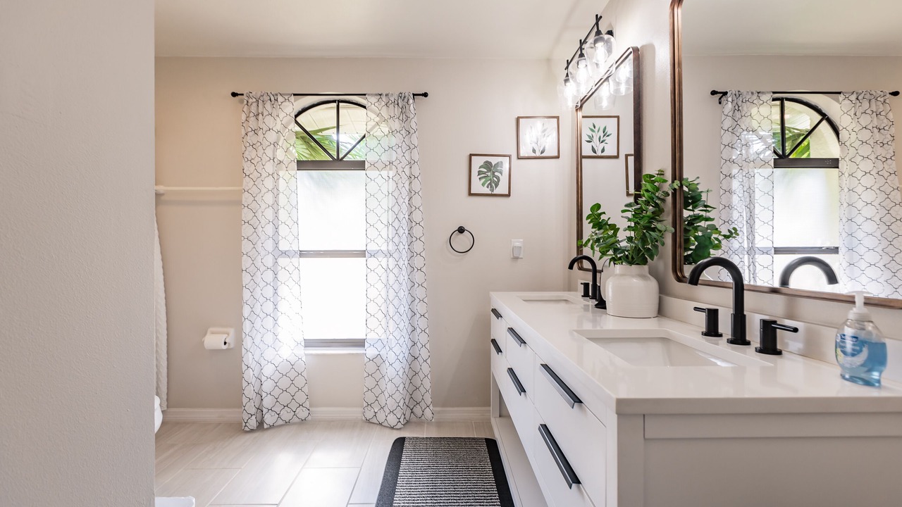 Photo of Bathroom in Fruitville