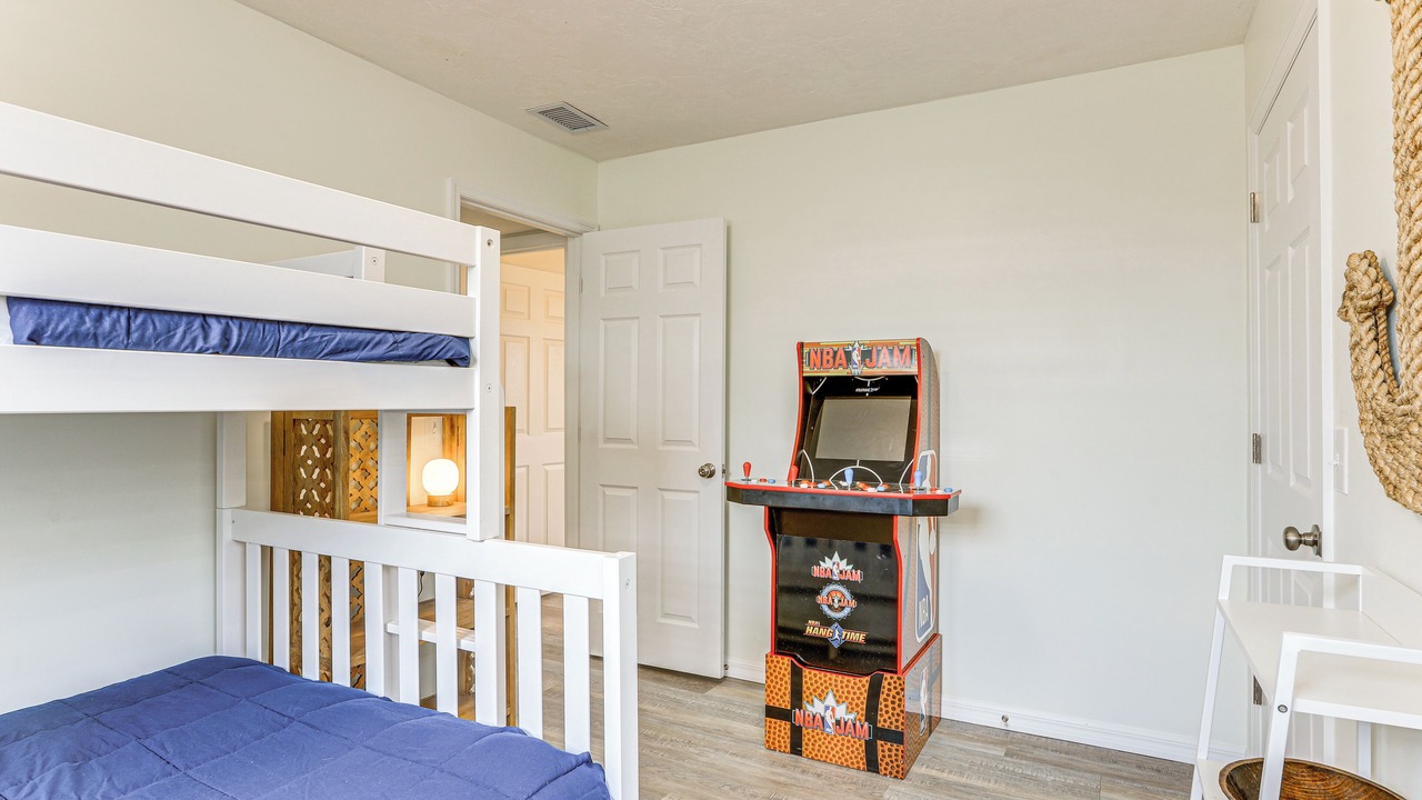 Photo of Bedroom in Suwannee