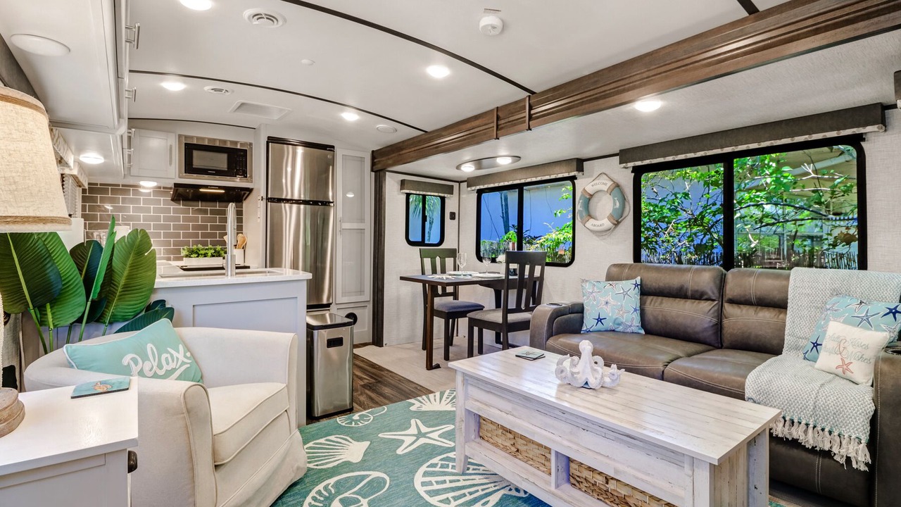 Photo of Livingroom in Central Naples
