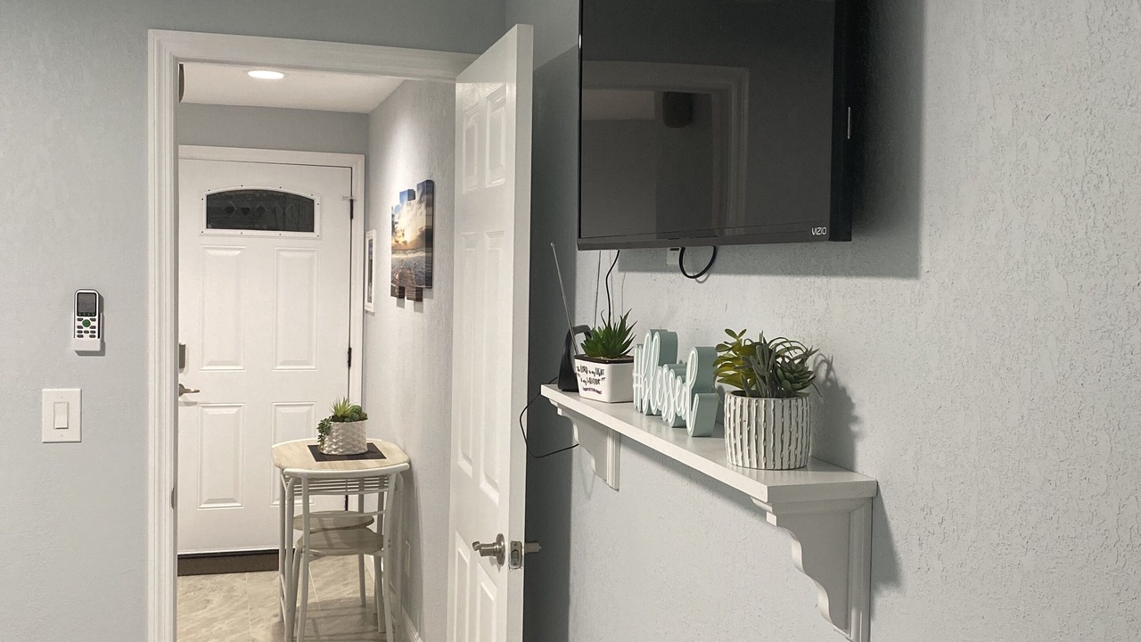 Photo of Bedroom in Egypt Lake-Leto