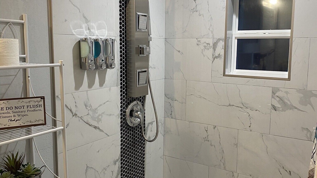 Photo of Bathroom in Egypt Lake-Leto
