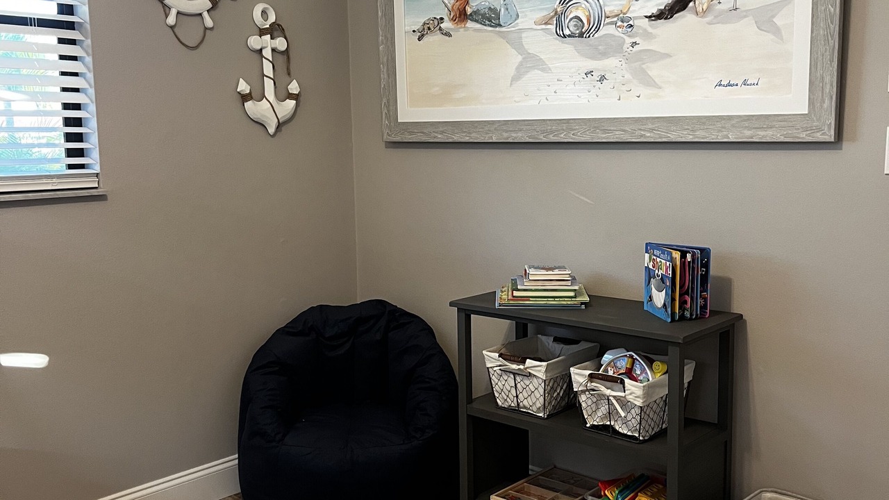 Photo of Bedroom in Edgewater