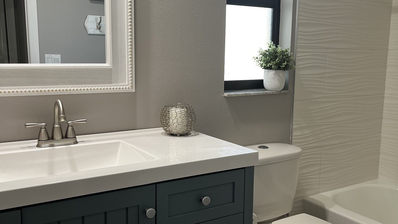Photo of Bathroom in Edgewater